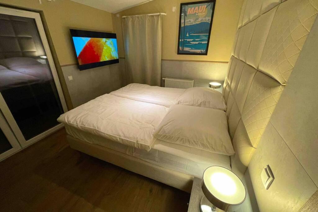 Hawaii Beach Lounge, Loft Z Jacuzzi I Tarasem - Sloneczne Tarasy W Porta Mare, Дзівнувек Екстер'єр фото