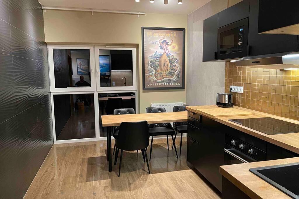 Hawaii Beach Lounge, Loft Z Jacuzzi I Tarasem - Sloneczne Tarasy W Porta Mare, Дзівнувек Екстер'єр фото